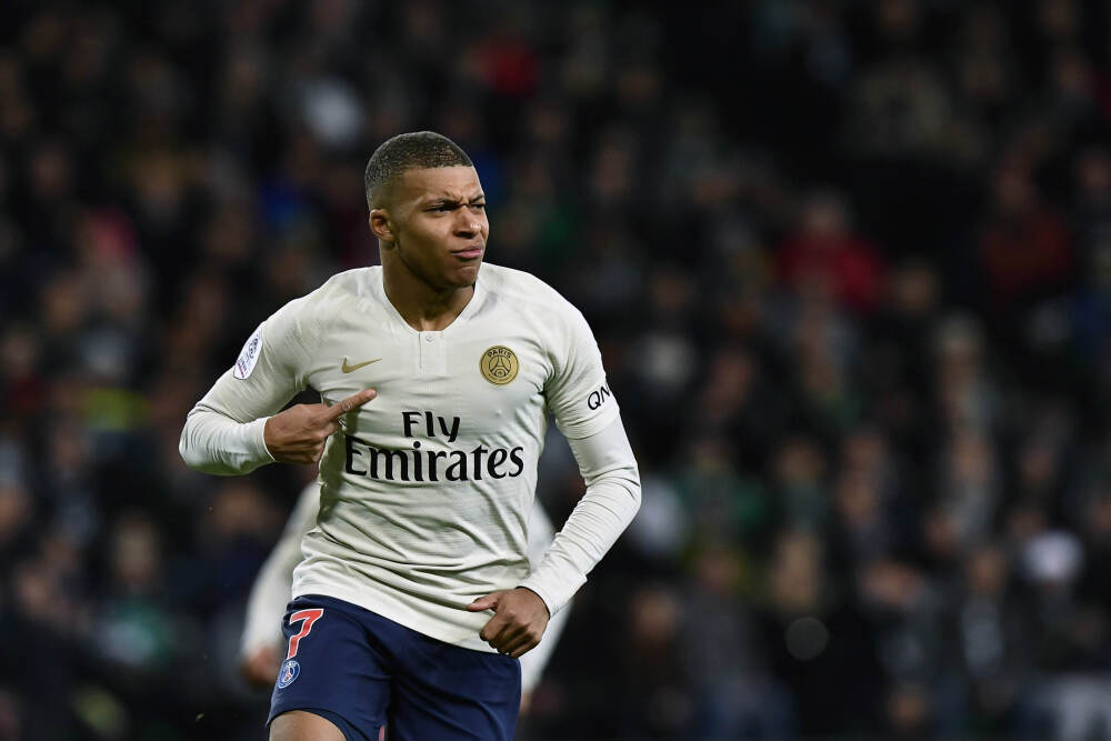 恋爱脑跟冷酷前女友重逢后